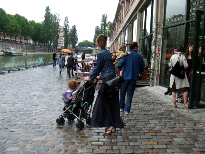 パリおすすめコースの観光地：サン・マルタン運河からラ・ヴィレット貯水池へ