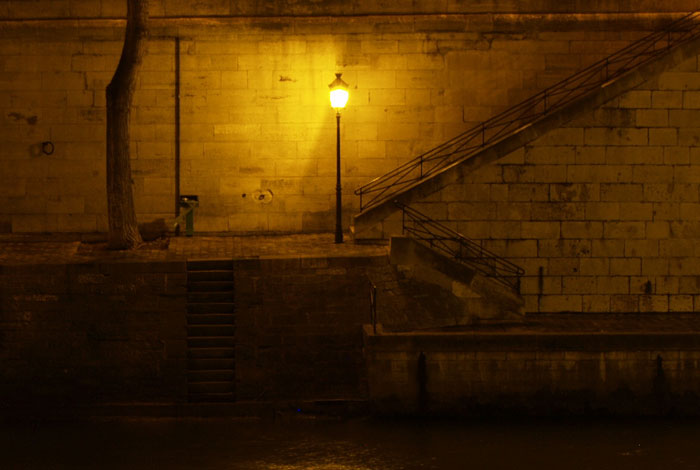 パリの文化・社会・歴史：パリの街灯