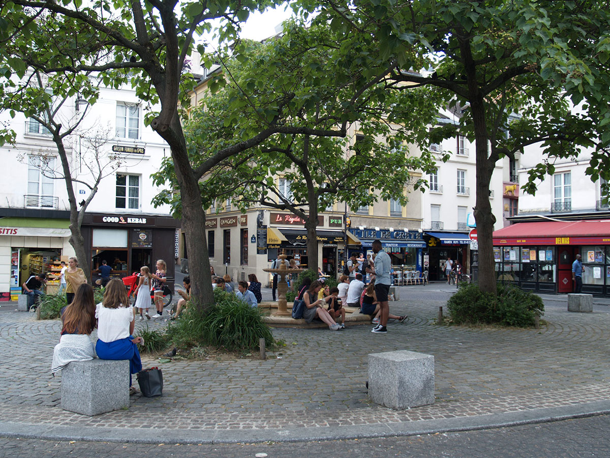 パリのオススメ散策モデルコースの観光地：ヘミングウェイのアパルトマン
