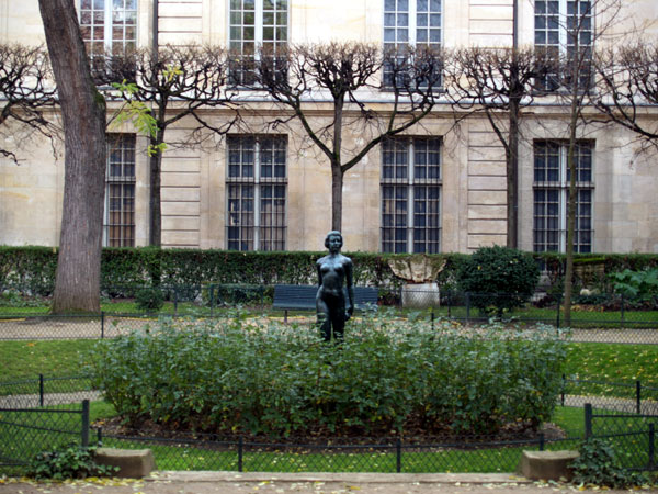 パリの観光地：ジョルジュ・カーン公園