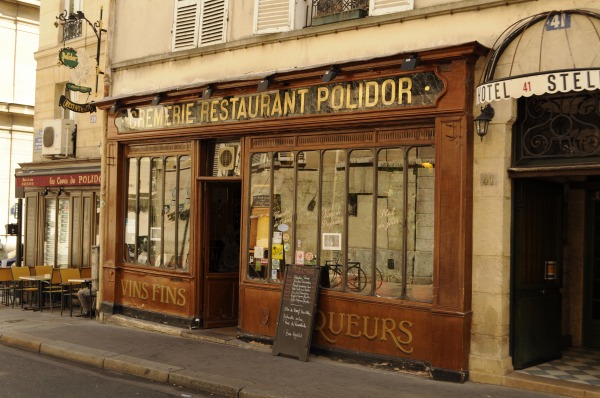 パリのカフェ・ブラッスリー：ポリドール