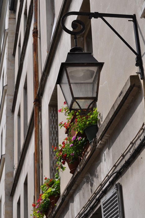 パリの文化・社会・歴史：パリの街灯