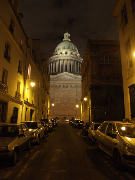 パリの人気観光地：パンテオン